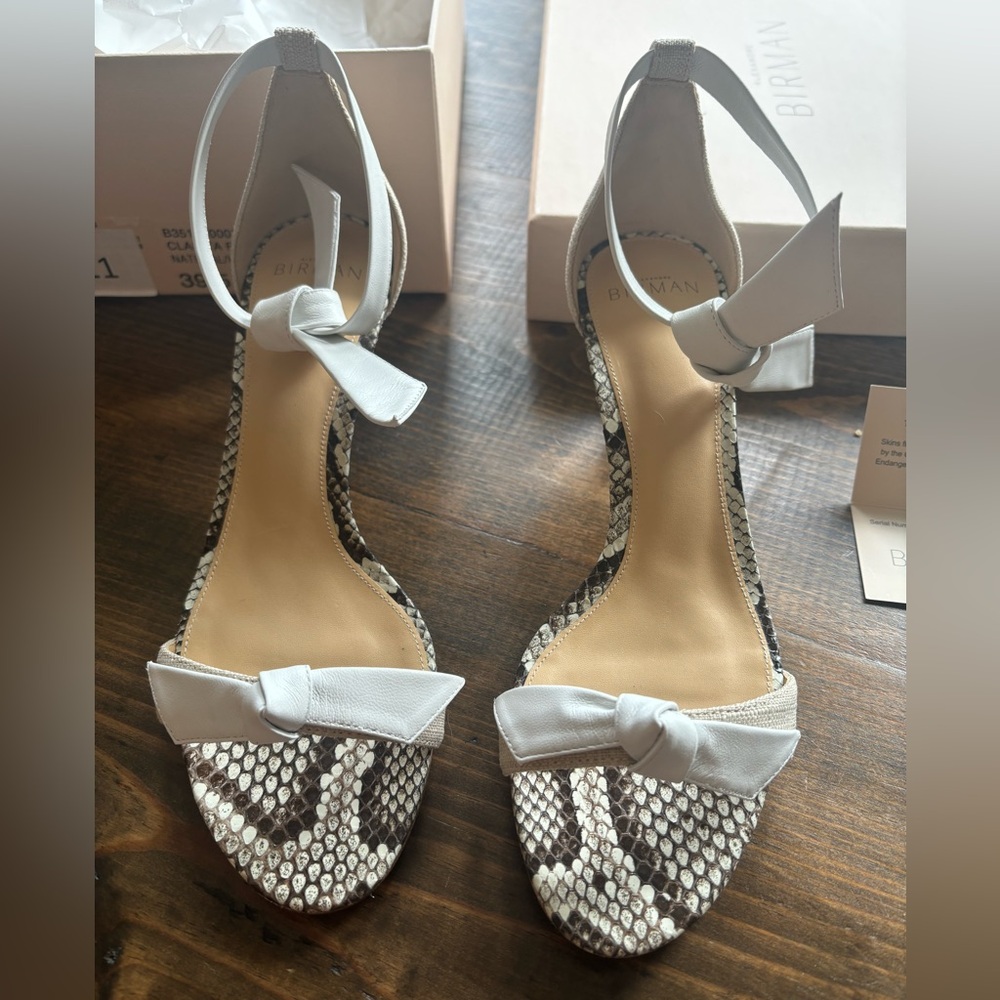 Alexandre Birman Cream and White Elegant Sandals